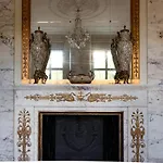 Отель Schlosshotel Neustrelitz *
