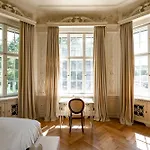 Отель Schlosshotel Neustrelitz