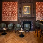 Schlosshotel Neustrelitz Отель Нойштрелиц