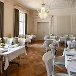 Schlosshotel Neustrelitz
