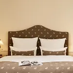 Schlosshotel Neustrelitz