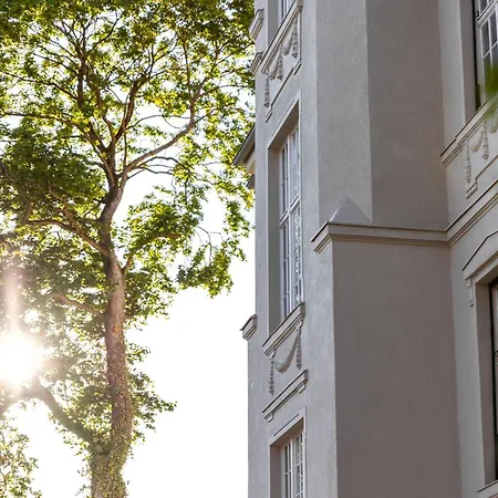 Schlosshotel Neustrelitz Hotel Neustrelitz