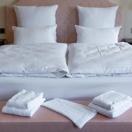 Hotel Schlosshotel Neustrelitz Neustrelitz