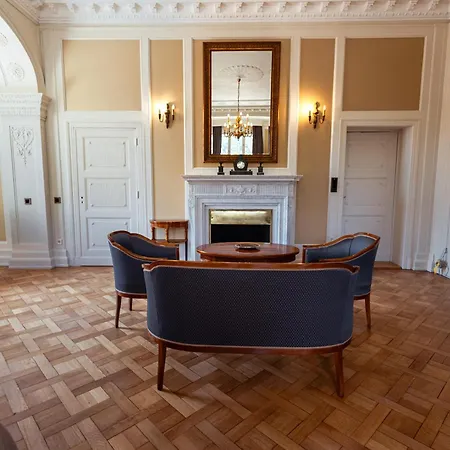 Hotel Schlosshotel Neustrelitz Neustrelitz