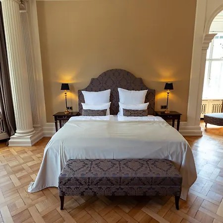 Schlosshotel Neustrelitz Neustrelitz