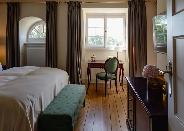 Schlosshotel Neustrelitz * Neustrelitz