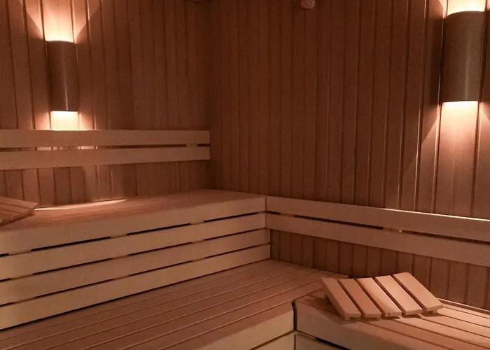 Schlosshotel Neustrelitz Hotel Neustrelitz